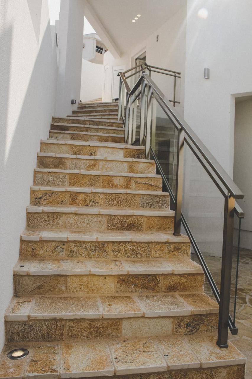 Villa La Vie อุลซิน ภายนอก รูปภาพ